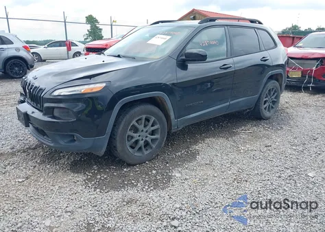 2015 Jeep Cherokee Latitude z USA, uszkodzony, nr VIN 1C4PJMCS6FW755434